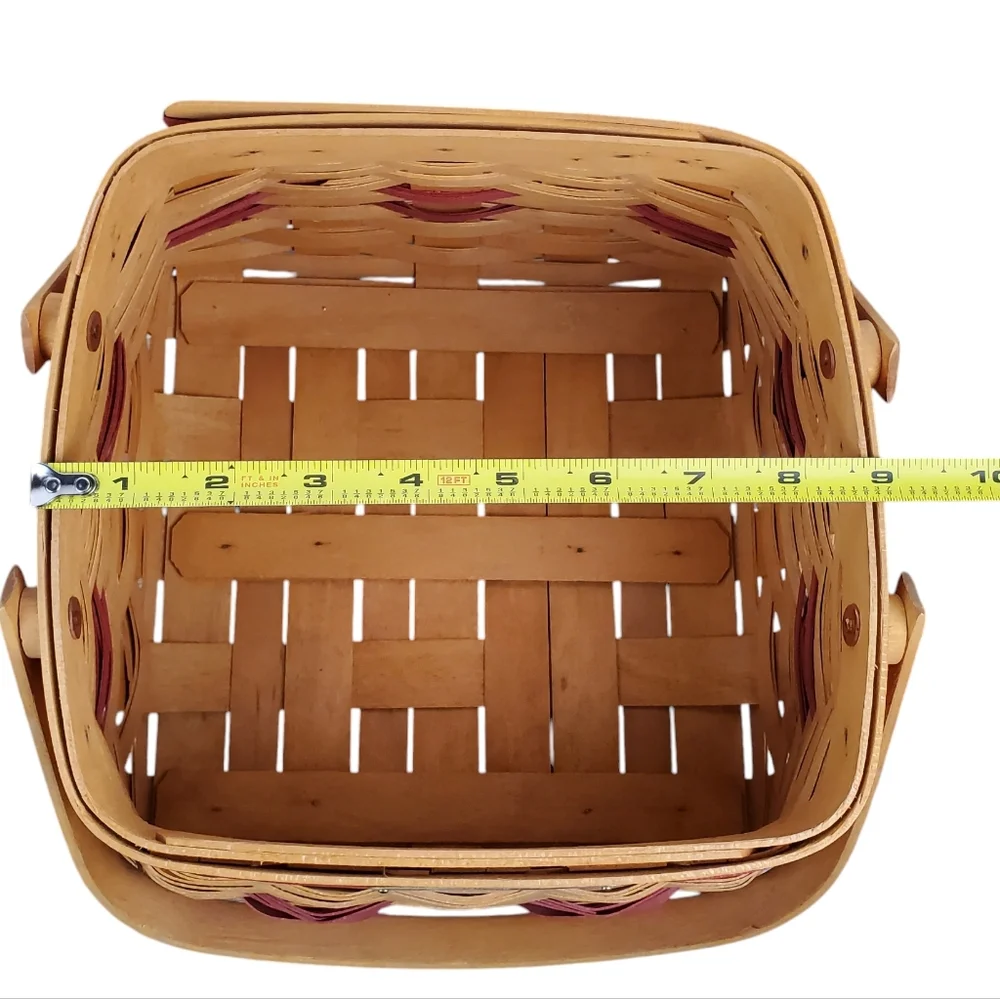LONGABERGER Christmas Collection 2000 “Deck the Halls” Basket w/ Liner & Protect